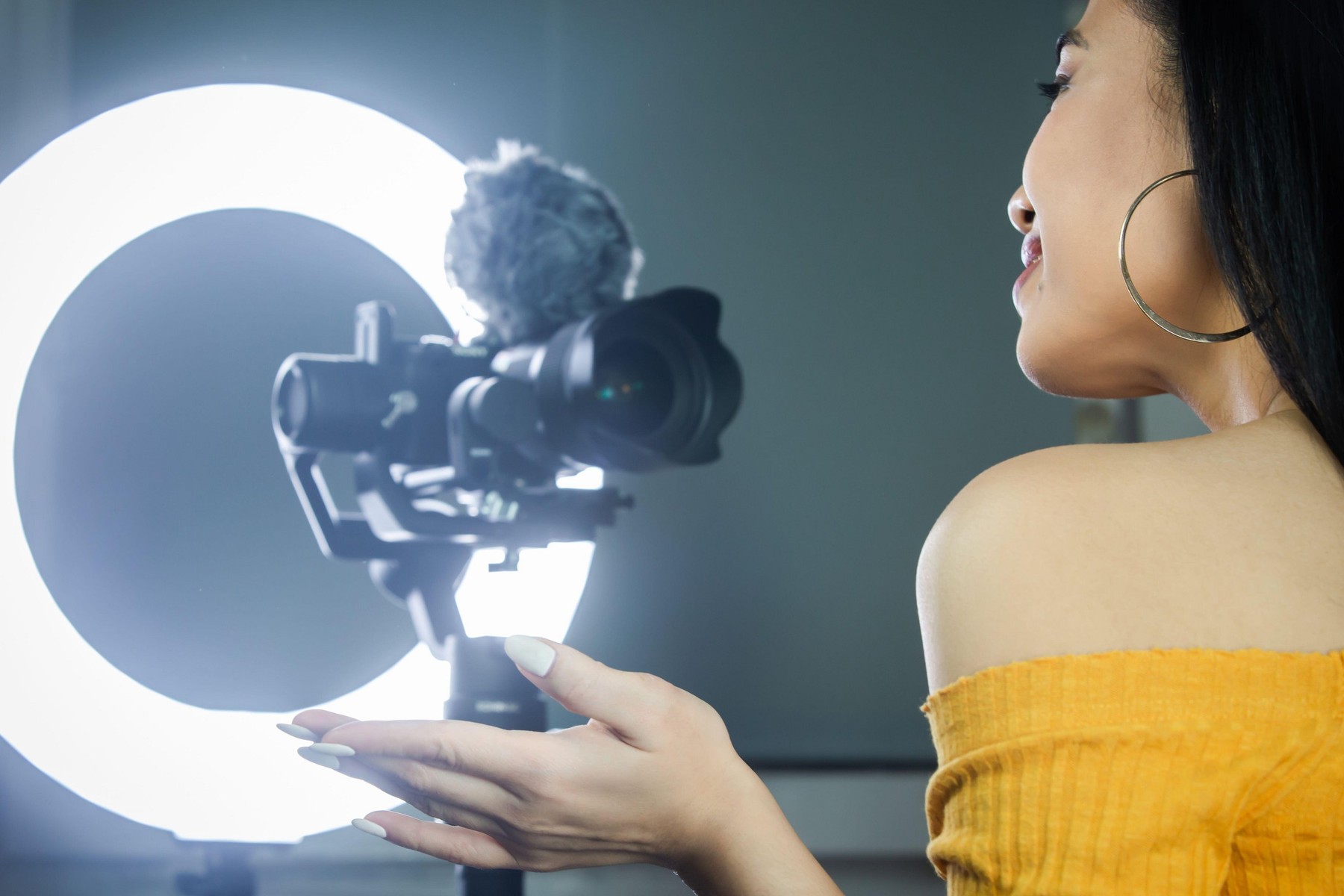 Influencerii din China vor trebui să fie "calificați" ca să vorbească despre medicină, educație, drept sau finanțe
