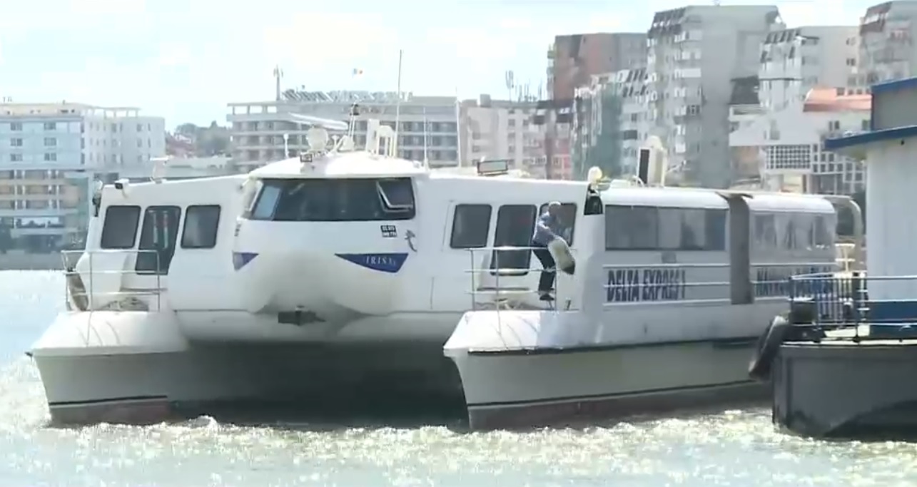Oamenii din Deltă vor trebui să plătească de până la 4 ori mai mult pentru transportul pe apă. „Cu ce o să navigăm noi? Cu căruța?”