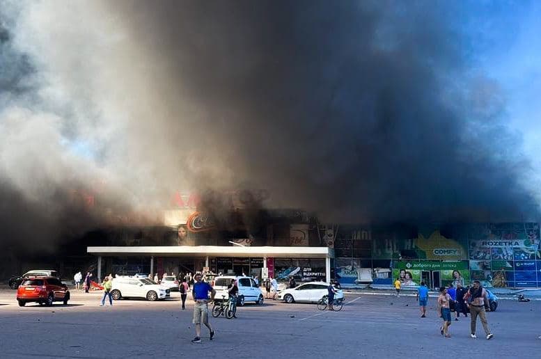Tragedie în Irak: peste 60 de morți și răniți într-un incendiu izbucnit la un centru comercial