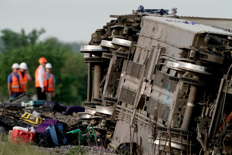 Amtrak Derailment Missouri