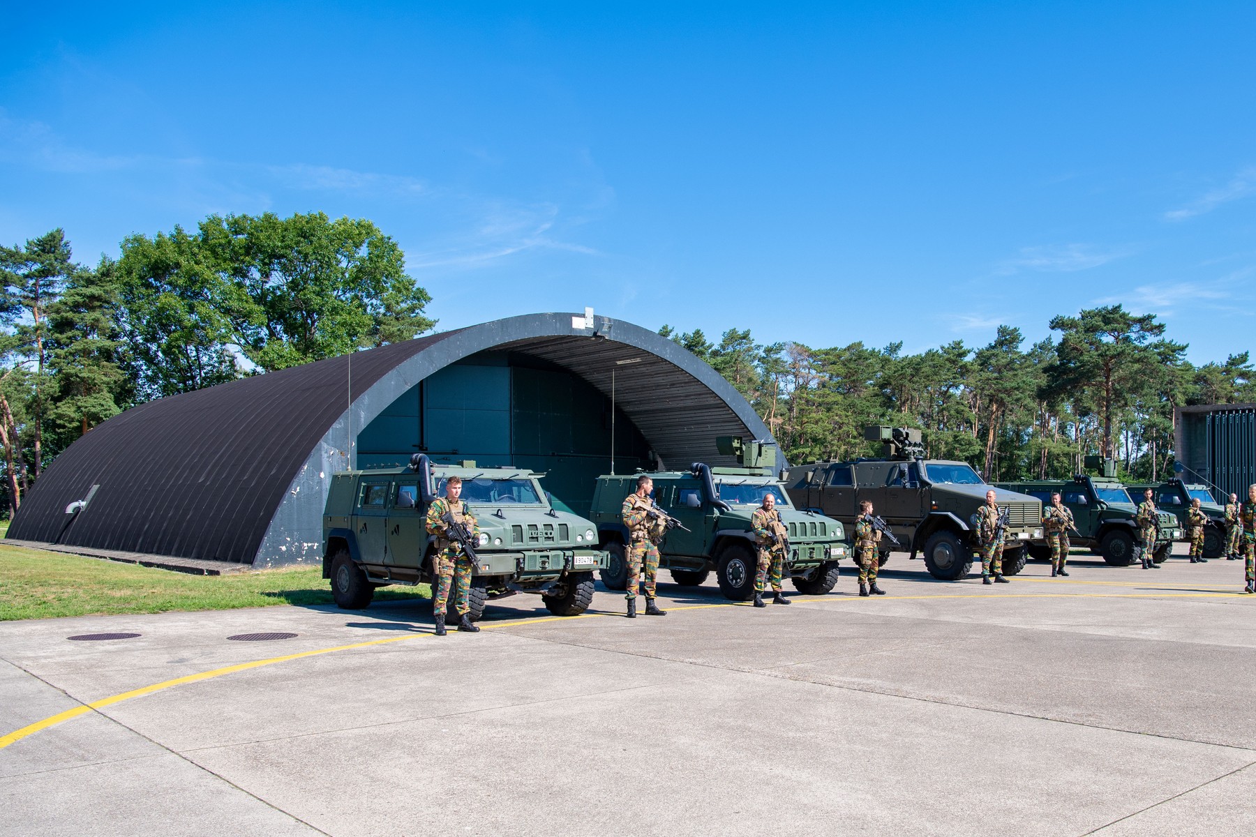 Lângă baza militară din Belgia care găzduieşte arme nucleare NATO a fost descoperit un laborator de Ecstasy