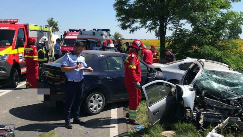 Accident grav în Ialomița: 4 oameni au murit și 5 au fost răniți. A fost activat Planul Roşu de Intervenție