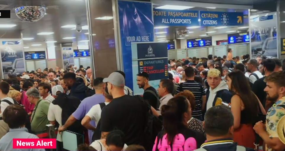 VIDEO. Aglomerație infernală pe Aeroportul Otopeni, la Sosiri. 14 avioane au aterizat în decurs de o oră