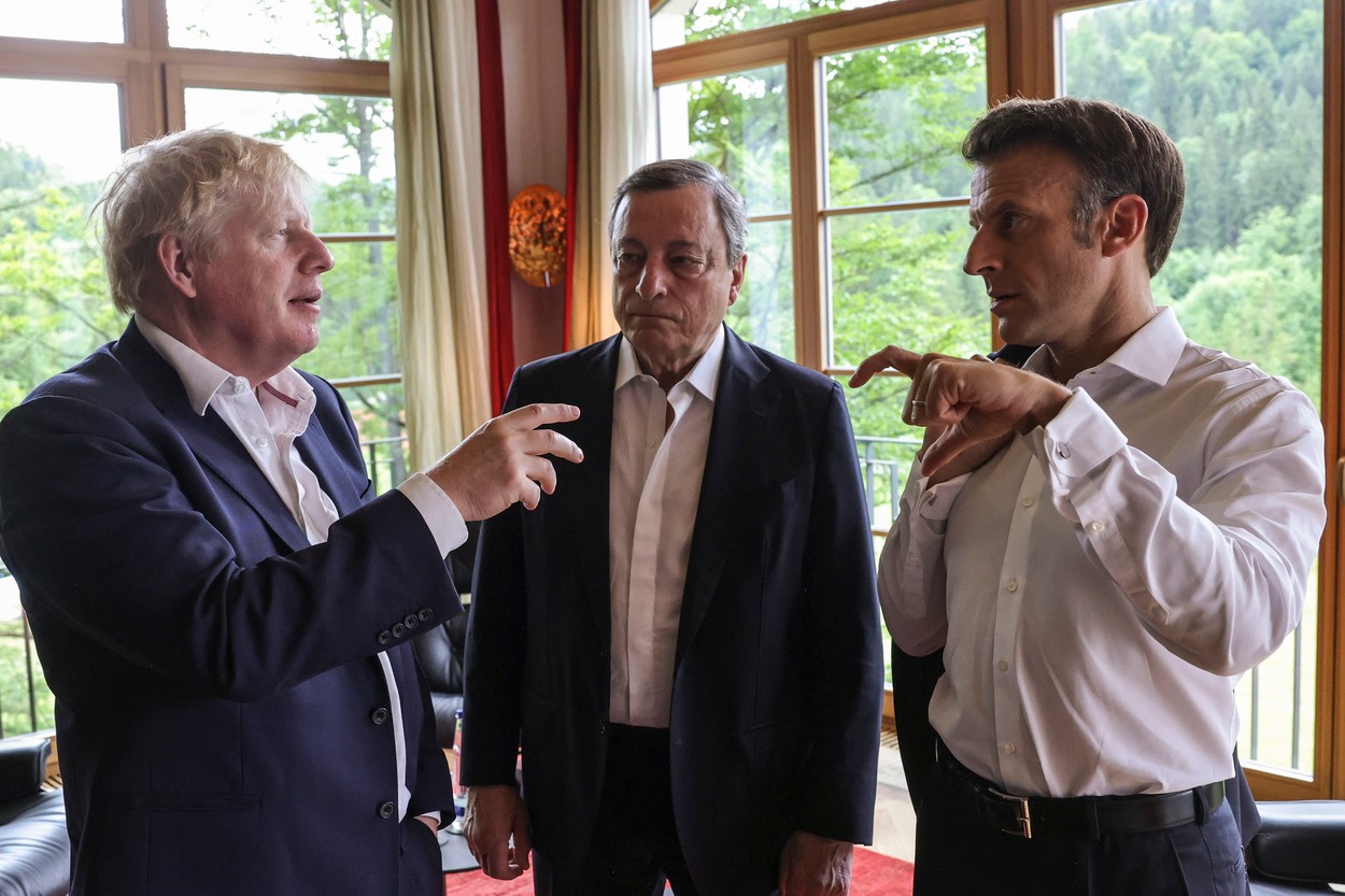 Boris Johnson „revendică paternitatea” proiectului european propus de Macron și spune că ar trebui să includă și Turcia și Israelul