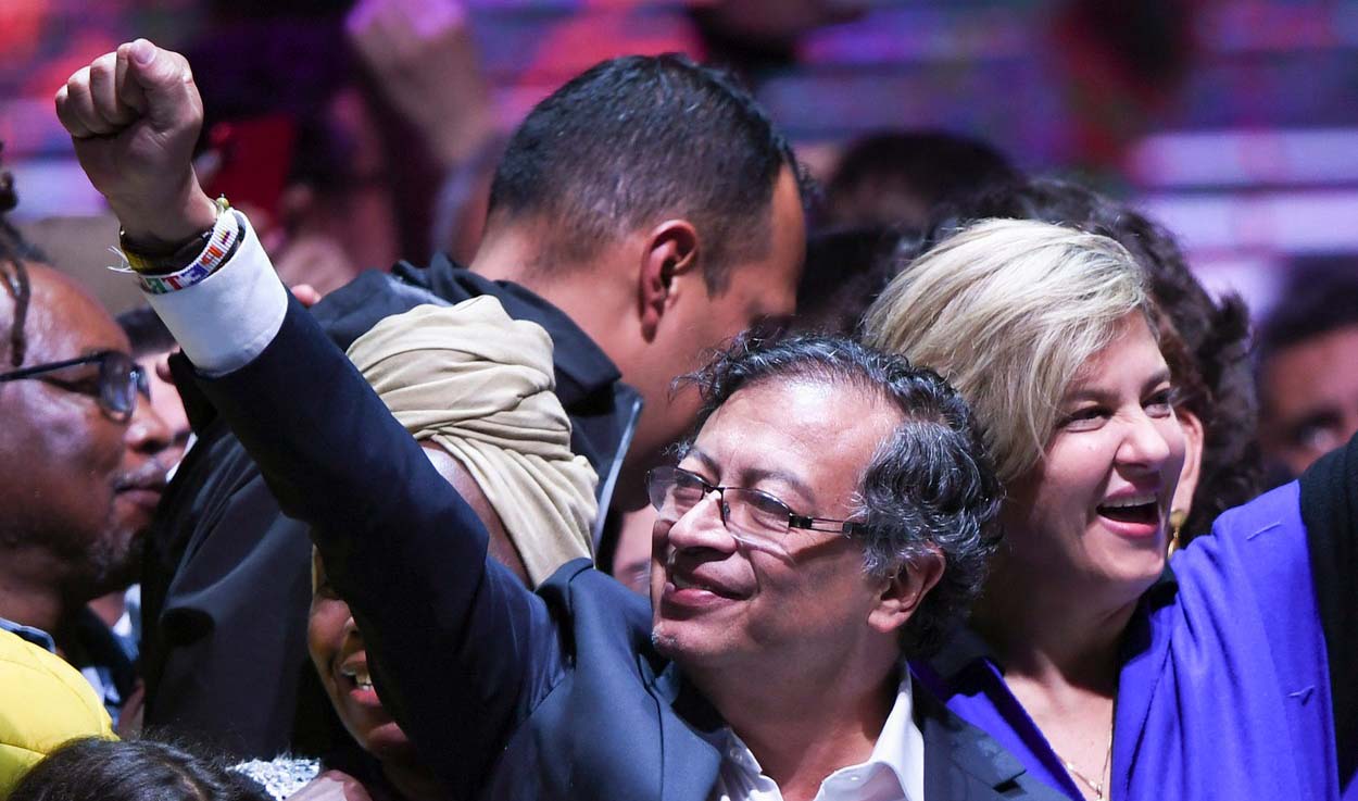 Gustavo Petro a fost ales primul preşedinte de stânga din istoria Columbiei