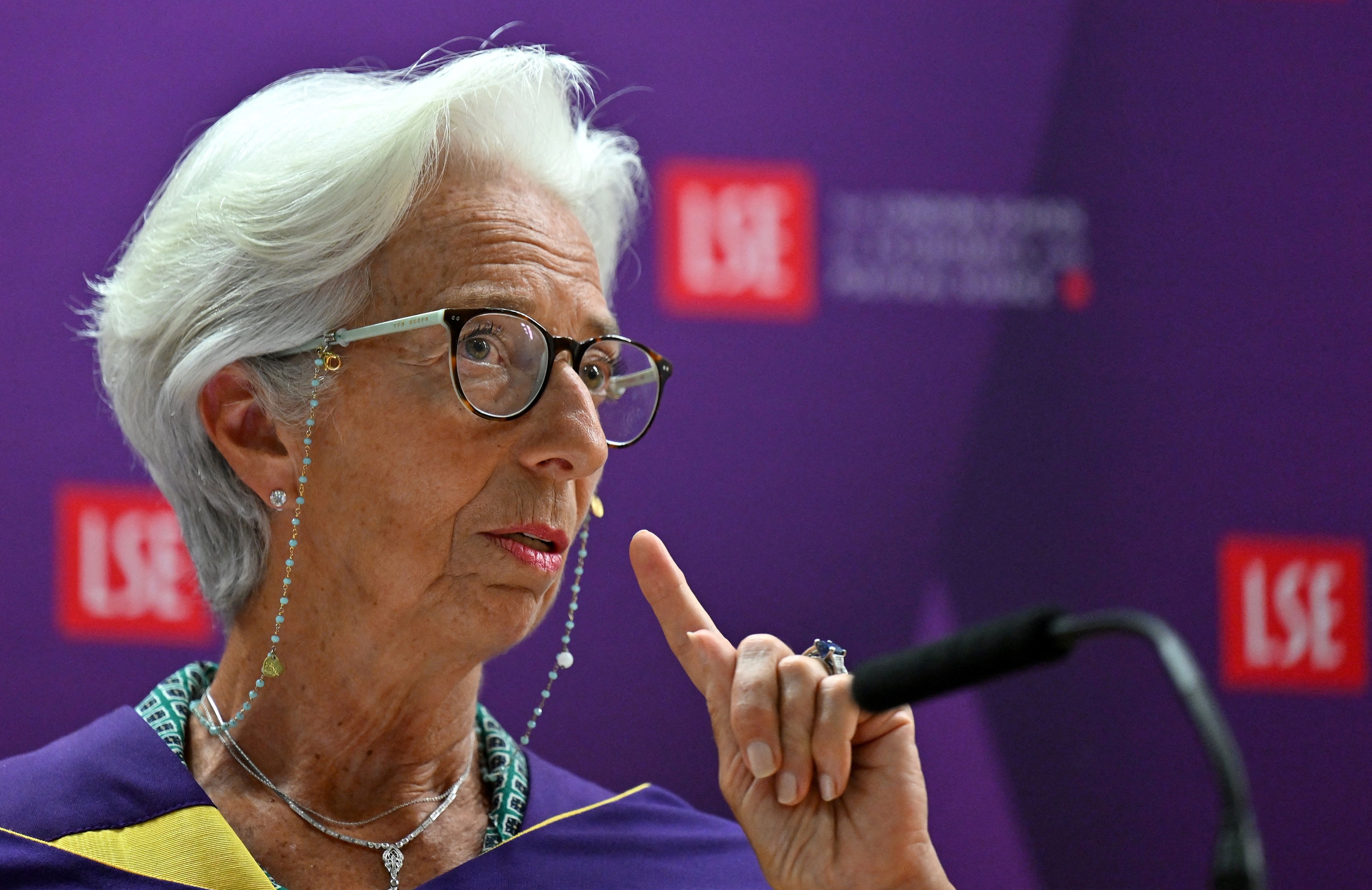 Economia Europei nu poate crește fără migranți, avertizează șefa Băncii Centrale Europene. Lagarde: „Datorăm mult lucrătorilor străini”