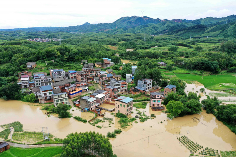 China inundații alunecări de teren