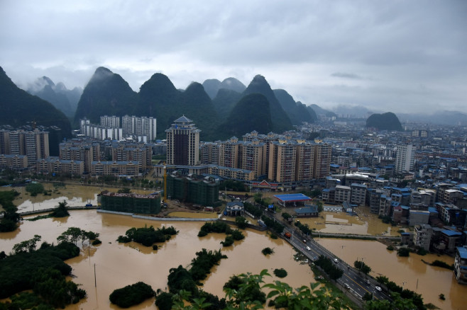 China inundații alunecări de teren