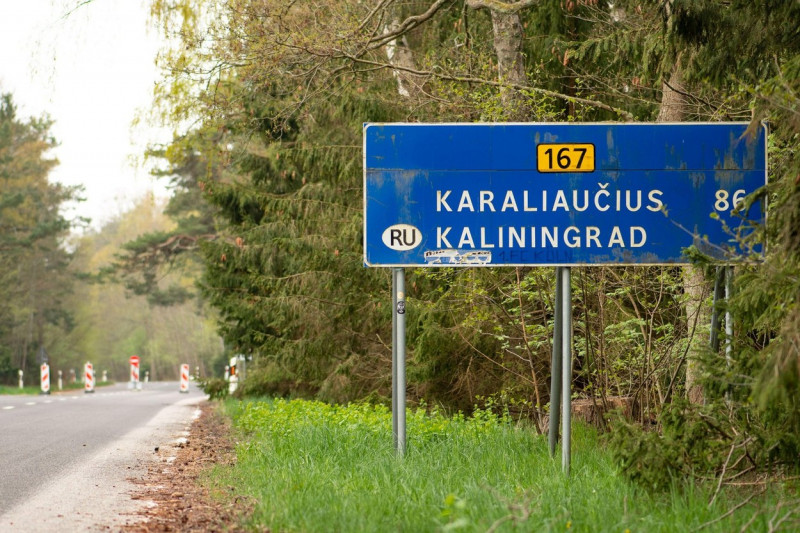 semnal rutier al punctului de frontieră între Lituania și Rusia, în zona exclavei Kaliningrad