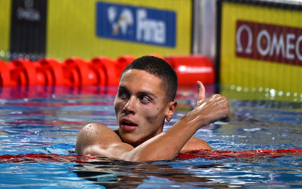 David Popovici, al doilea înotător din toate timpurile care câștigă aurul la 100 și 200 metri liber la același campionat mondial