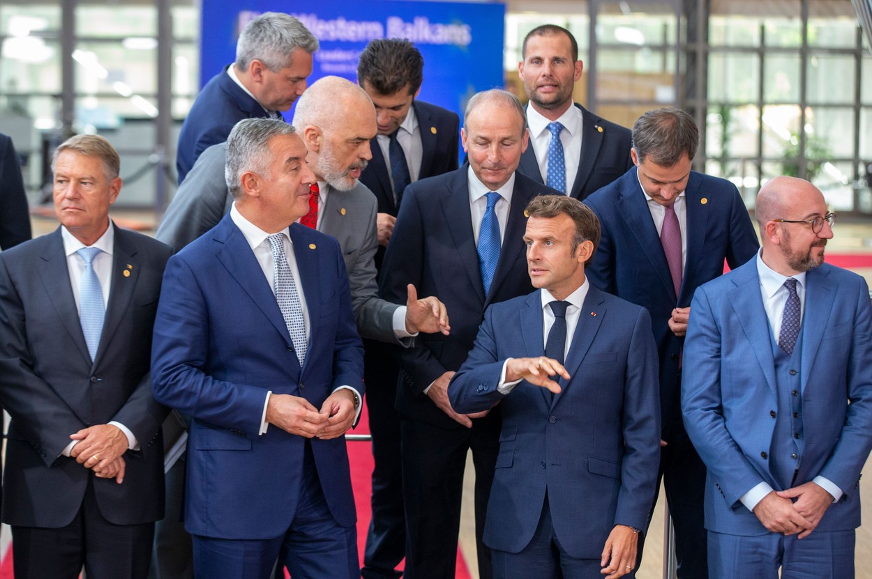 Moment istoric: Moldova și Ucraina au primit statutul de țări candidate la aderarea la UE. Ce urmări ar putea avea această decizie
