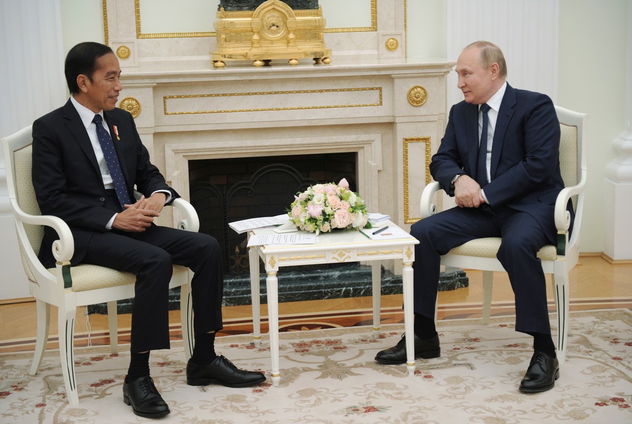 Președintele Indoneziei i-a transmis lui Putin un mesaj de la Zelenski