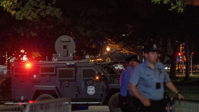 politisti la un atac in philadelphia