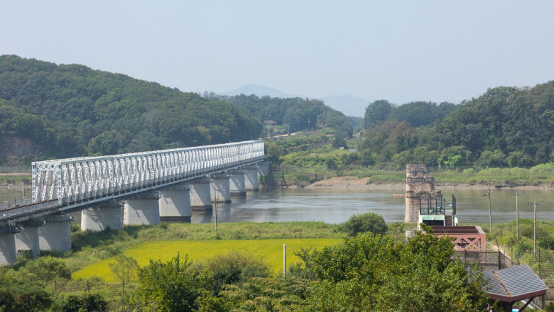 Râul Imjn, la granița dintre Coreea de Nord și Coreea de Sud.