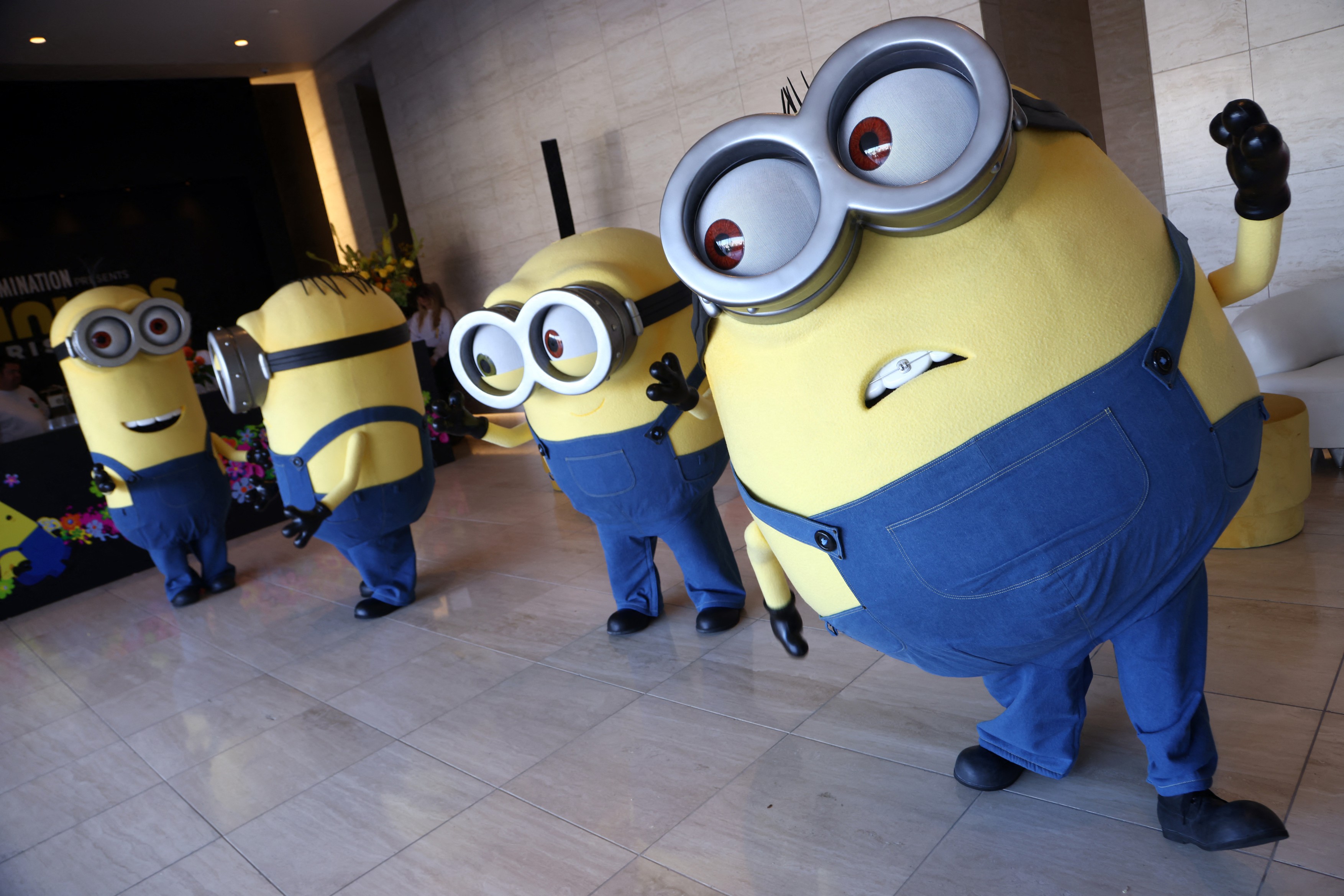 Cinematografele din Marea Britanie interzic accesul fanilor în costume la "Minions: The Rise of Gru", din cauza clipurilor scandaloase