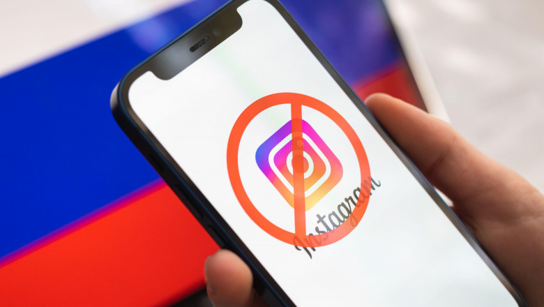Telefon din Federația Rusă fără acces la Instagram.