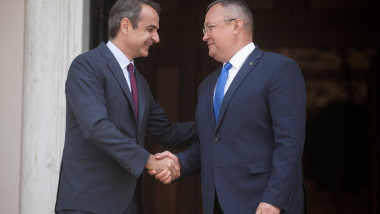 Premierul Nicolae Ciucă, alături de omologul său grec, Kyriakos Mitsotakis.
