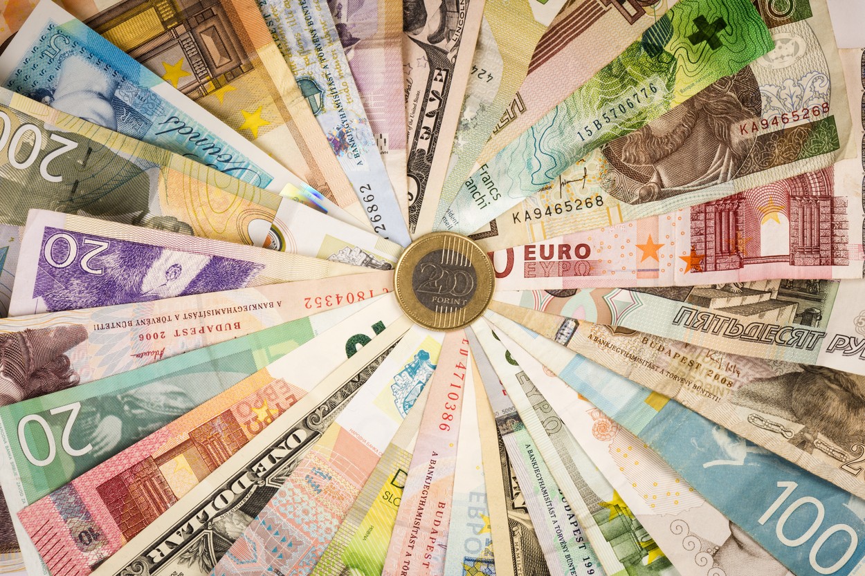 Mișcări disperate ale Ungariei pentru a-și apăra moneda națională, forintul