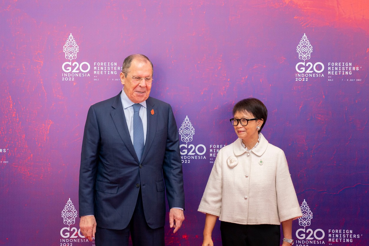 Indonezia a cerut, în faţa lui Serghei Lavrov, încetarea războiului din Ucraina