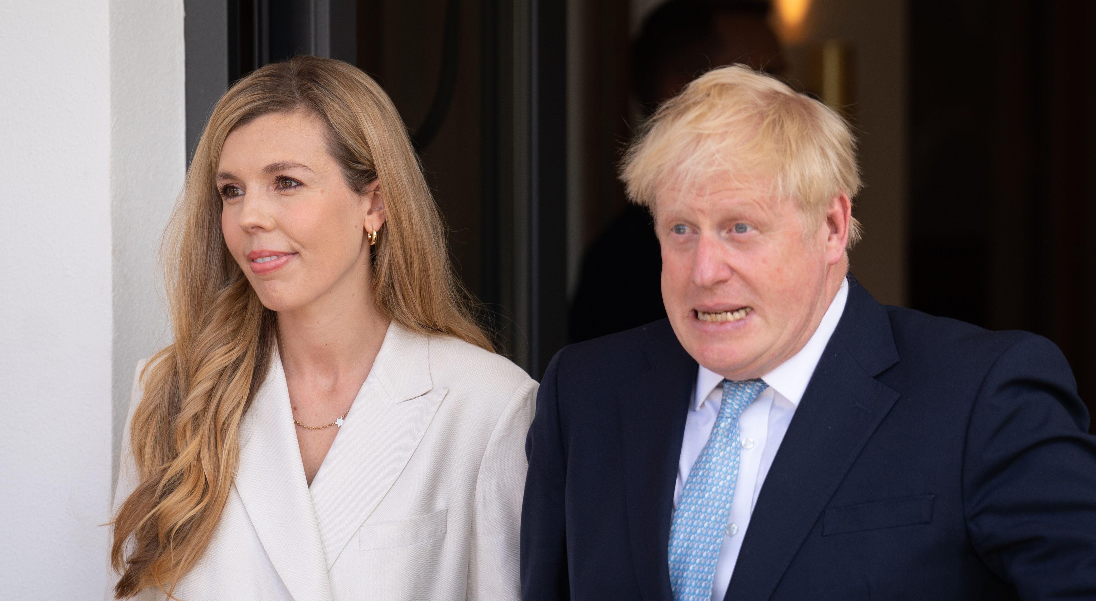 Boris Johnson își mută petrecerea de nuntă programată la reședința oficială de la țară a premierului Marii Britanii