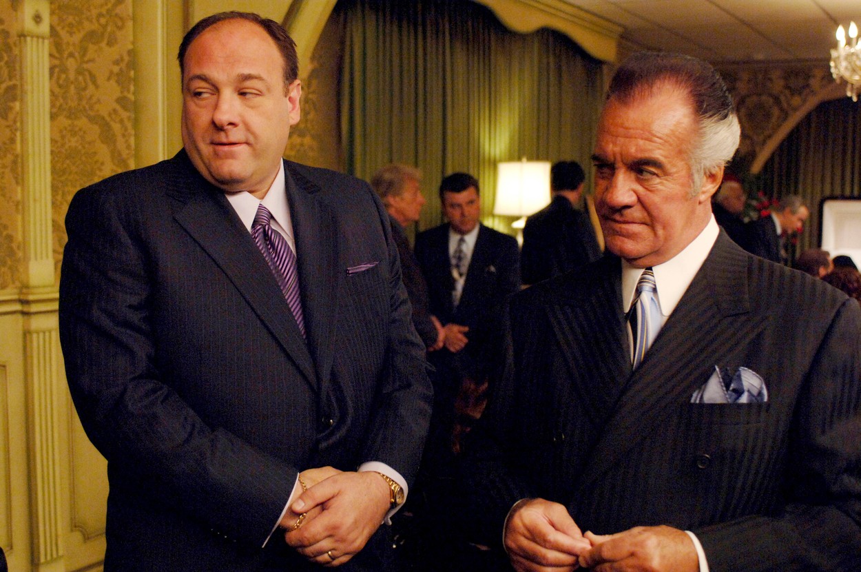 Actorul Tony Sirico, cunoscut pentru rolul lui Paulie Gualtieri din serialul „Clanul Soprano”, a murit
