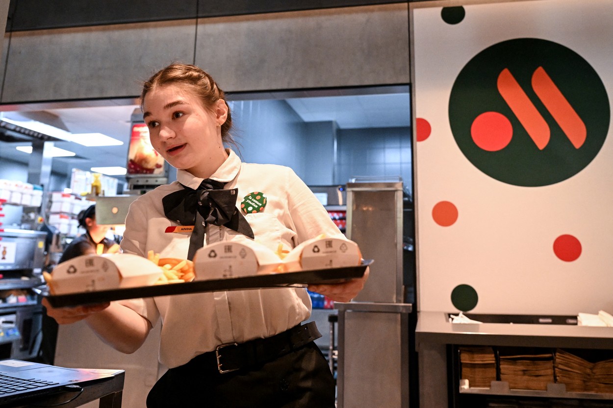 McDonald's-ul pe stil rusesc anunță că a primit cartofi și că-și redeschide restaurantele: „Am suferit vreo două-trei luni”