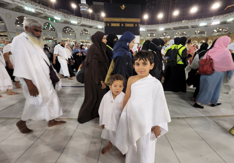 Children of Muslim prospective Hajj pilgrims particibate thier families during annual Hajj pilgrimage, Mecca, Saudi Arabia - 29 Jun 2022