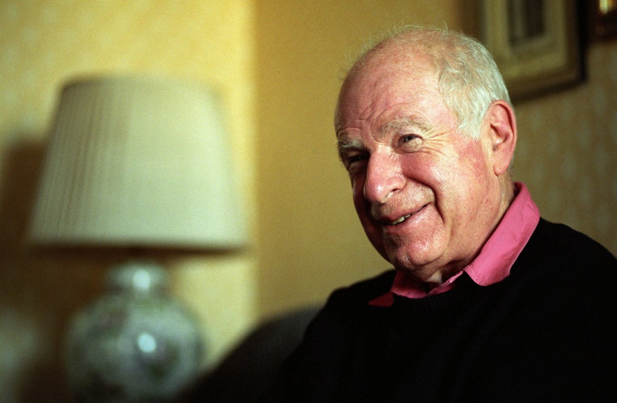A murit Peter Brook, unul dintre cei mai influenţi regizori din secolul al XX-lea