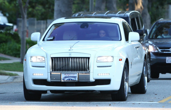 Kim Kardashian texting and driving in Beverly Hills