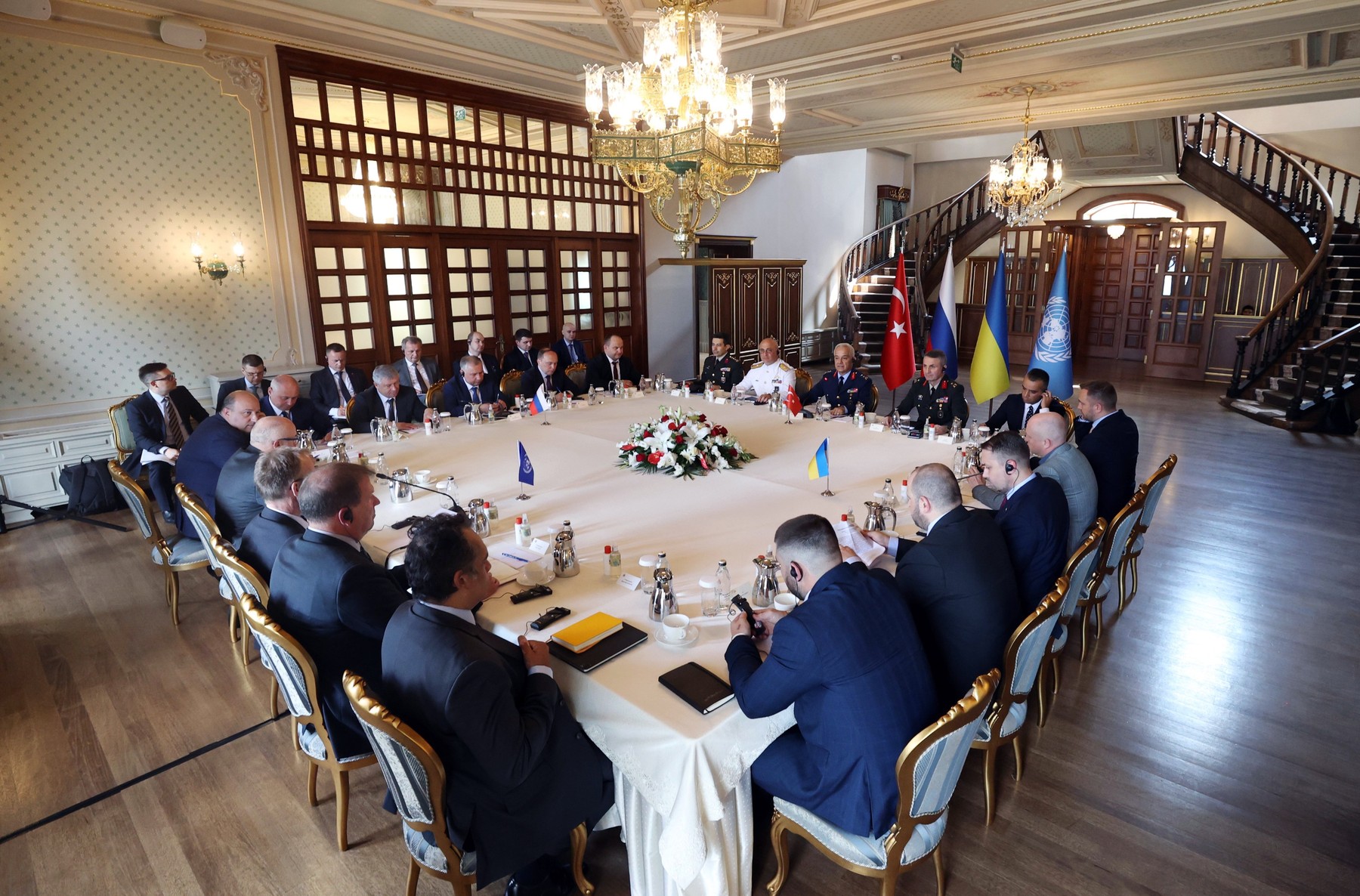 Turcia anunță că Ucraina, Rusia și ONU au ajuns la o înțelegere privind reluarea exporturilor de grâne pe Marea Neagră