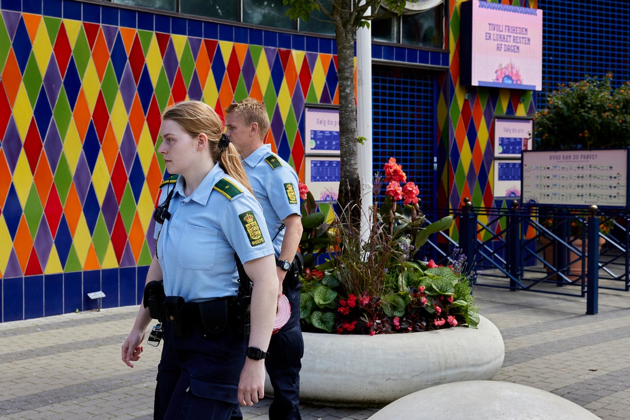 O adolescentă în vârstă de 14 ani a murit într-un accident de roller-coaster, în Danemarca