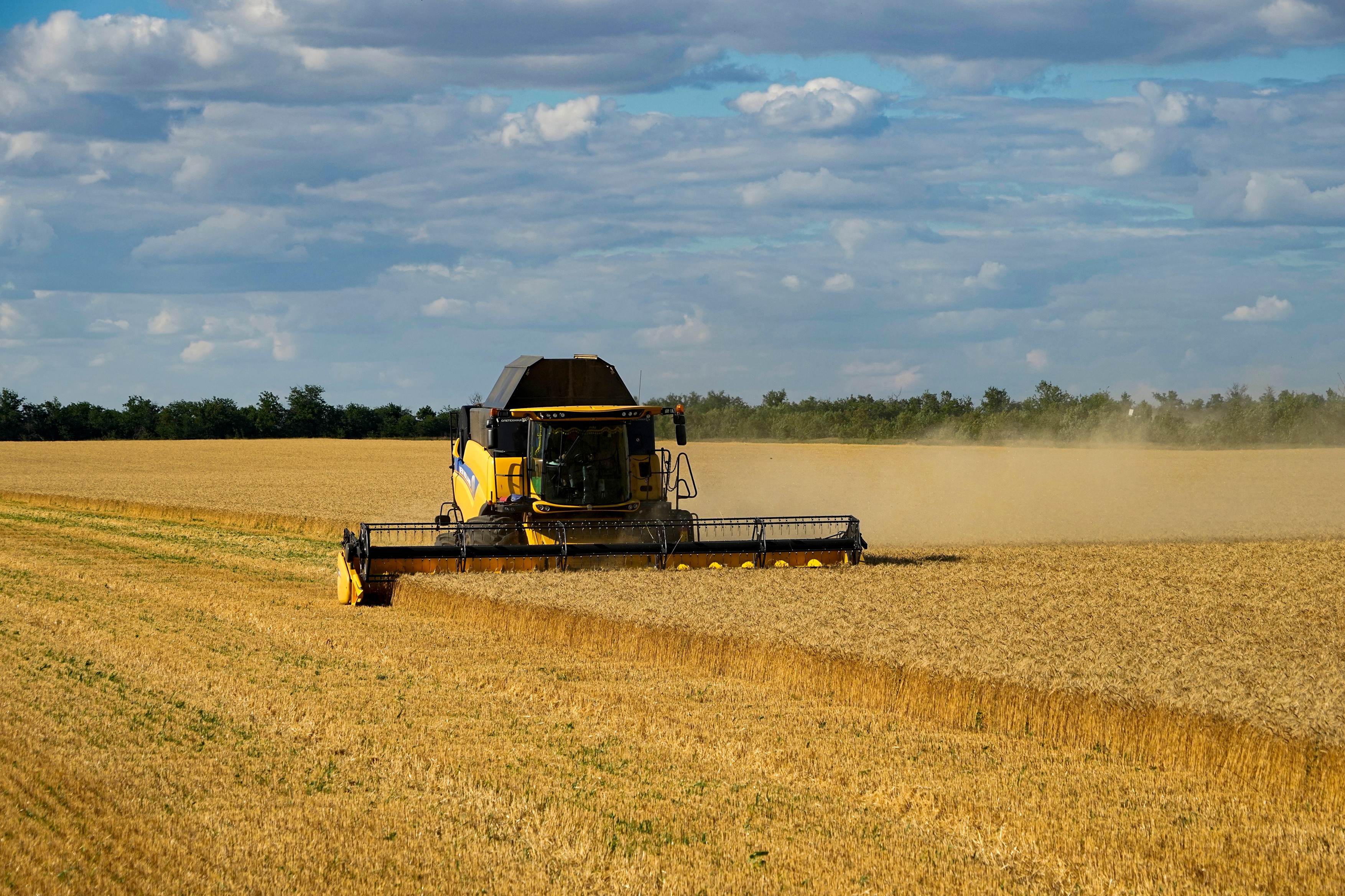 SUA: Nu există restricţii privind vânzarea de echipamente agricole către Moscova