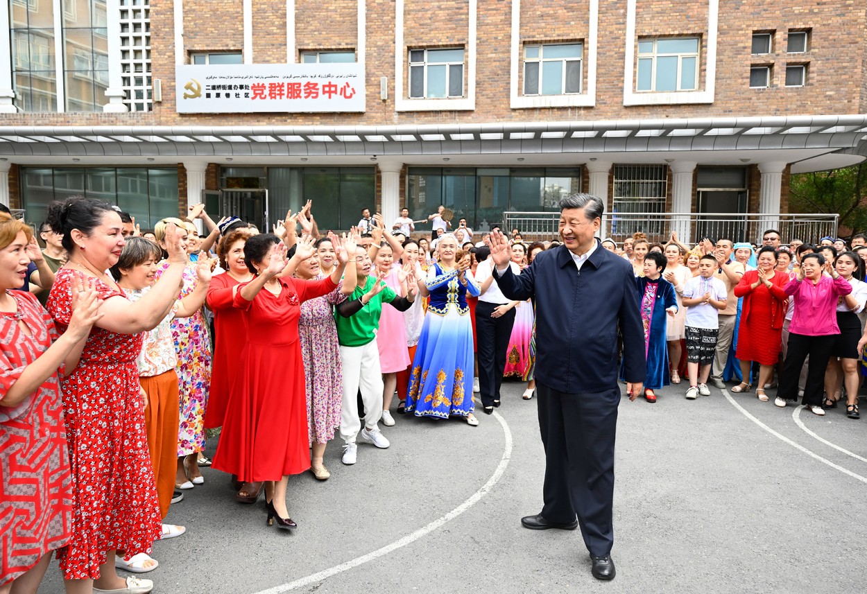 Xi Jinping a vizitat Xinjiang, regiunea unde este acuzat de genocid împotriva uigurilor