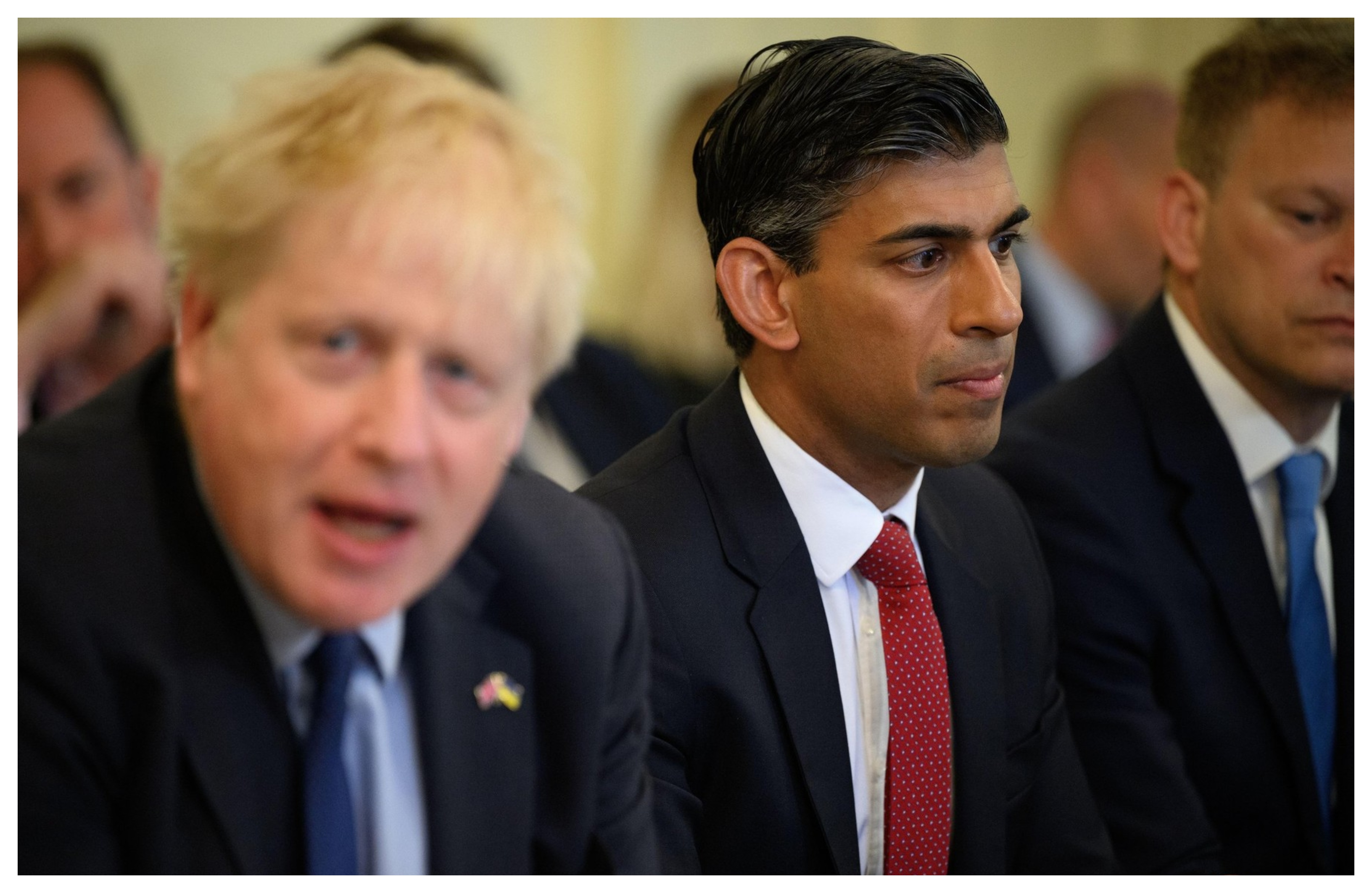 Cine este Rishi Sunak, milionarul care ar putea ajunge primul prim-ministru cu origini indiene al Marii Britanii
