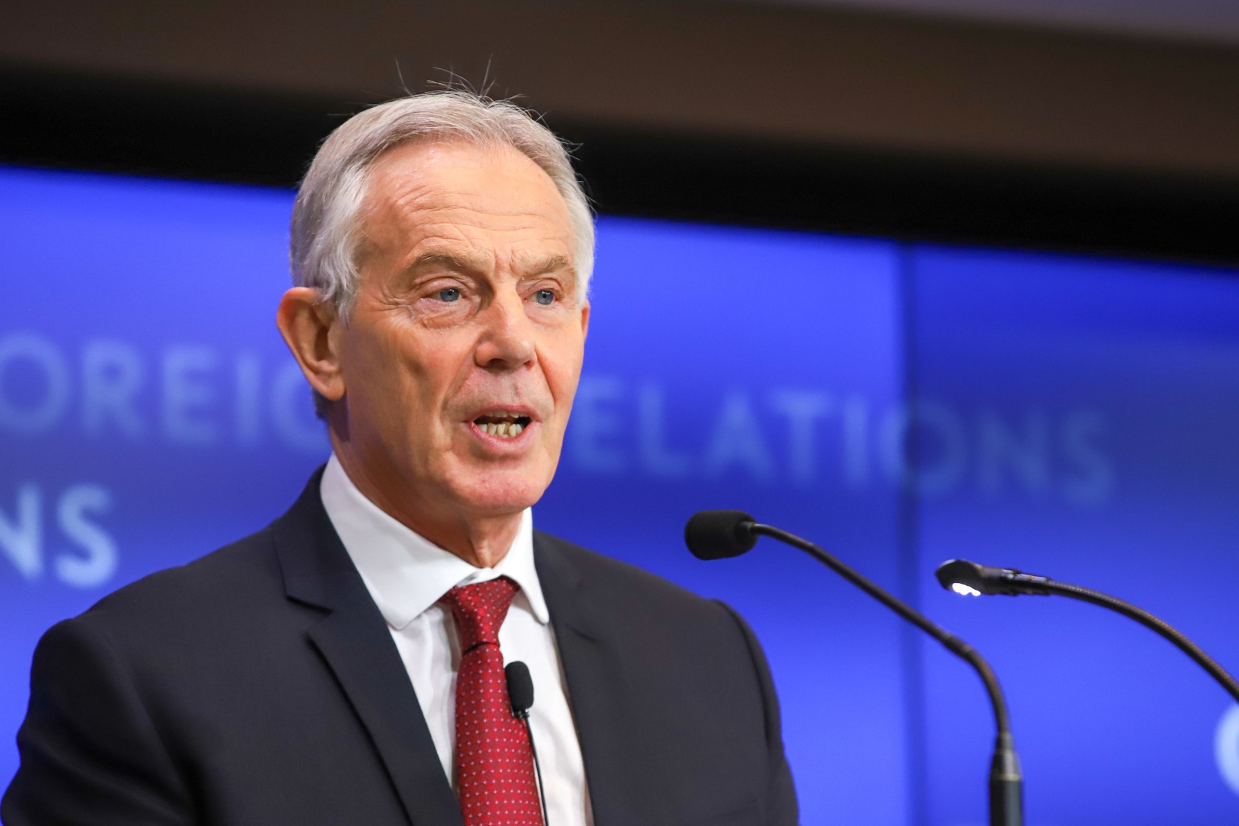 Tony Blair: Războiul din Ucraina arată că dominaţia Occidentului se apropie de final iar China este în ascensiune