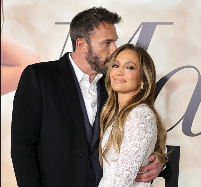 "Bennifer": Ben Affleck și Jennifer Lopez s-au căsătorit în Las Vegas. Numele pe care artista îl va avea de acum