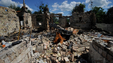 Scenes of destruction after the Russian withdrawal in the village of Zalissya and Velyka Dymerka, Ukraine
