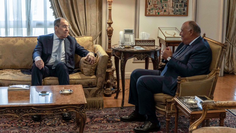 Egyptian Foreign Minister Sameh Shokry (R) meets with his Russian counterpart Sergei Lavrov in his office in capital Cairo
