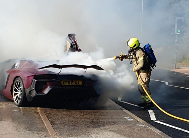 LAMBORGHINI ON FIRE