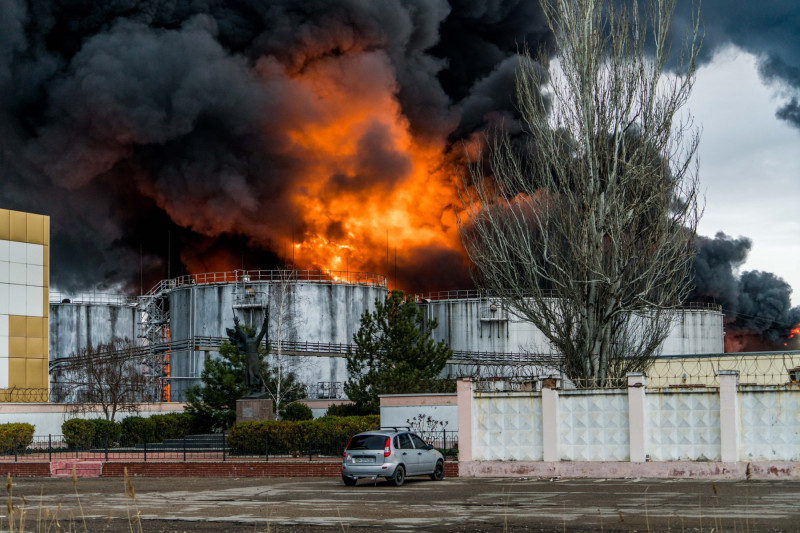 Odesa bombardament depozit petrol