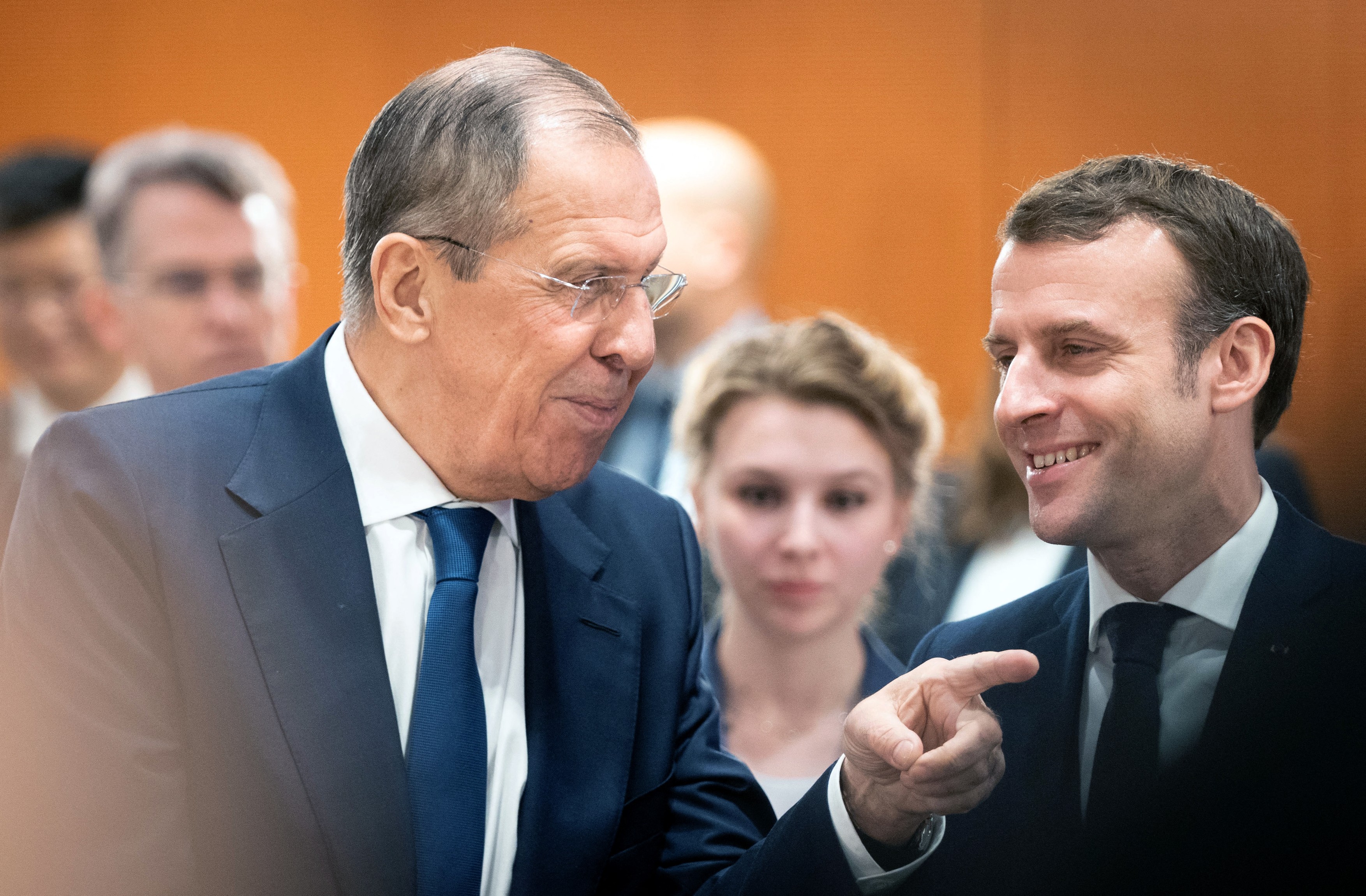 Europa și Rusia curtează Africa. Macron: Avem nevoie de voi. Lavrov: Rusia are interese pe termen lung în regiune