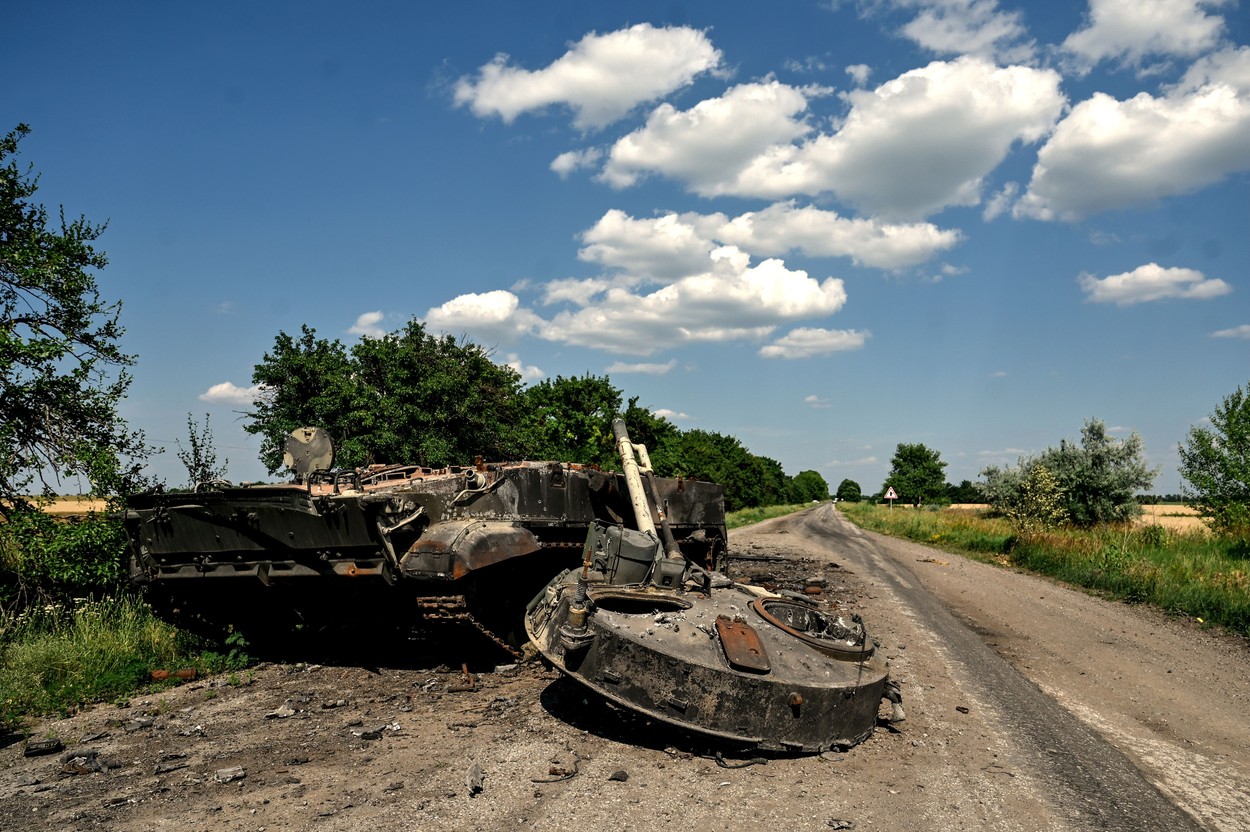 Ministerul britanic al Apărării: Ofensiva rusă din Donbas a eșuat. Rusia se vede nevoită să-și adapteze „din mers” strategia