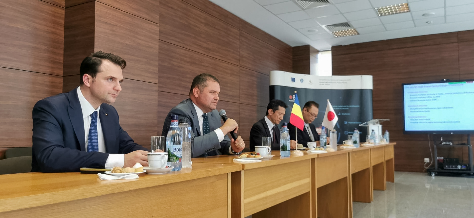 Universitatea din Osaka este interesată de proiectul centrului pentru optică de mare putere care se va construi la Măgurele