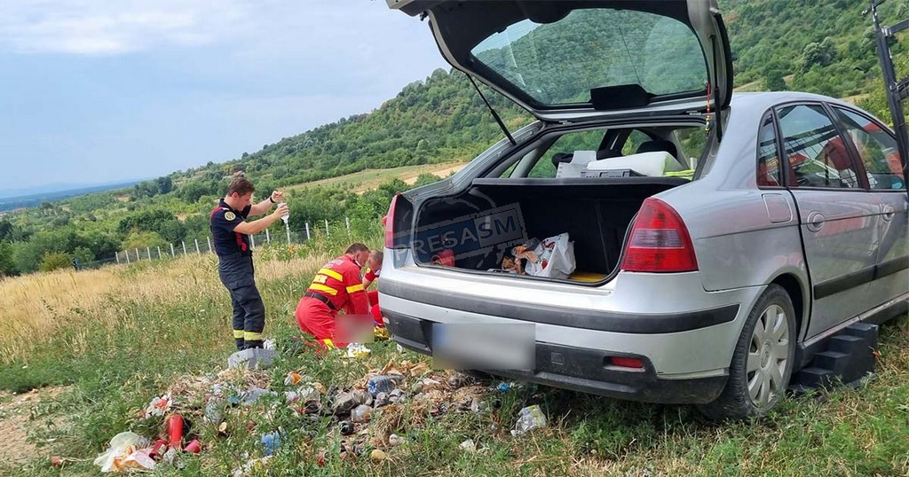 Accident mortal într-un cimitir din Satu Mare. O femeie a fost strivită de propria mașină