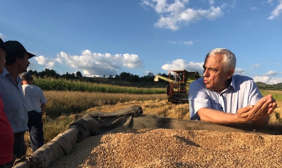 Petre Daea: Avem pâine. Avem întreaga cantitate de grâu necesară țării, putem și exporta