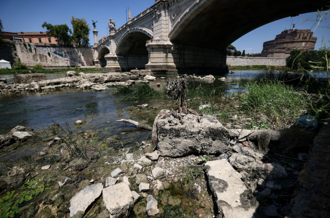 Rome's River Tiber low water levels, Rome, ITALY - 06 Jul 2022