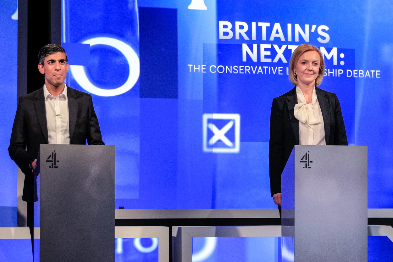 Viitorul premier al Marii Britanii va fi decis dintre Rishi Sunak și Liz Truss