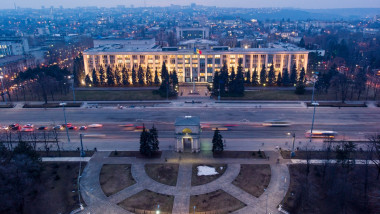 Clădirea Parlamentului din Chișinău.