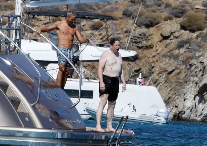 *PREMIUM-EXCLUSIVE* MUST CALL FOR PRICING BEFORE USAGE - Tesla Billionaire Elon Musk takes a summer break in Mykonos after sensationally backing out of the Twitter acquisition deal!*PICTURES TAKEN ON 17/07/2022*