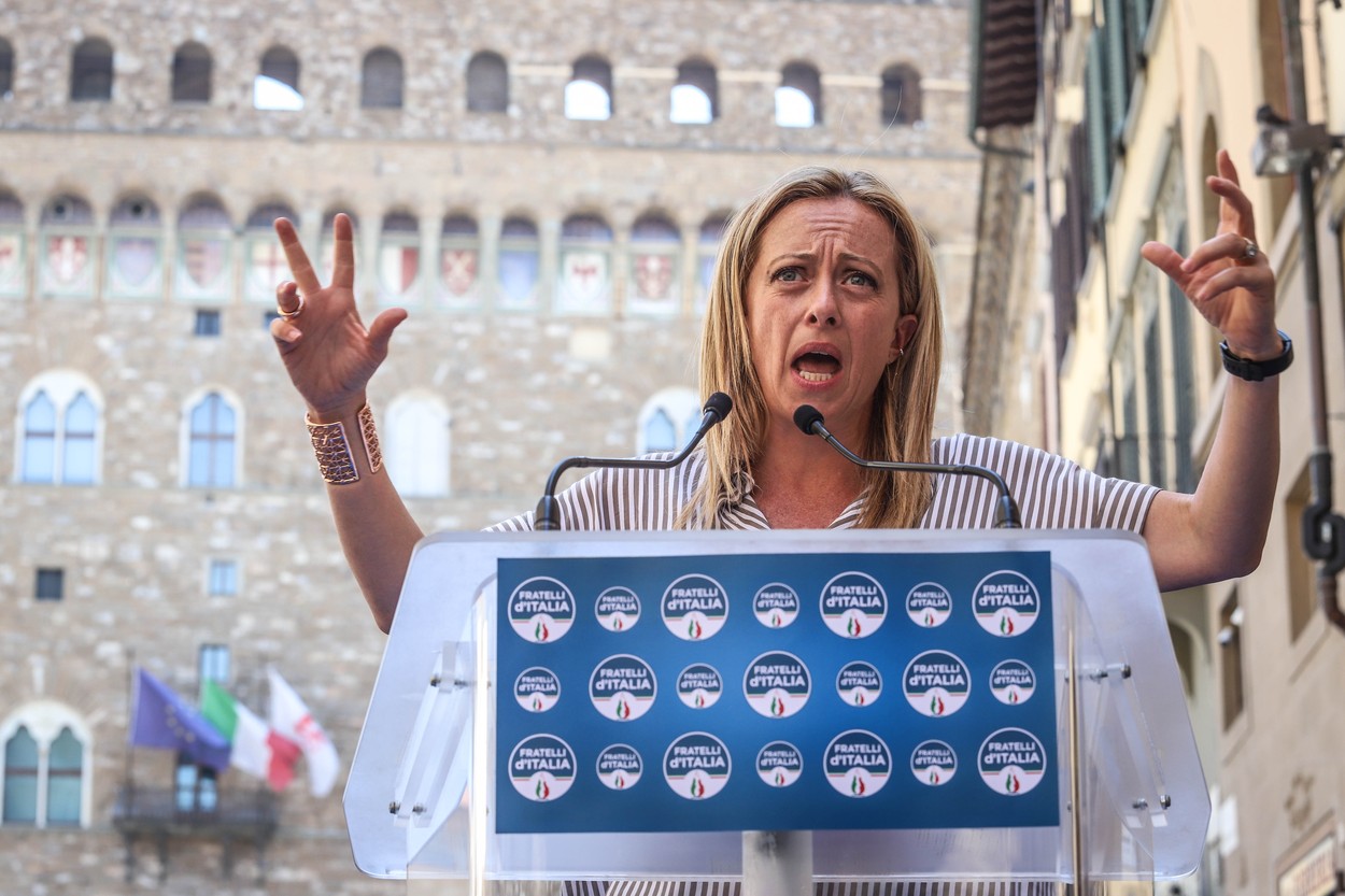 Votanţii din Italia rămân divizaţi: Eu am votat pentru PD. Am votat mereu dreapta, dar mi-e teamă de Meloni, este dreapta intoleranţei